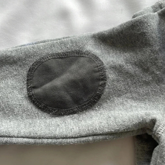 Kids Sweater - Picture 9 of 9